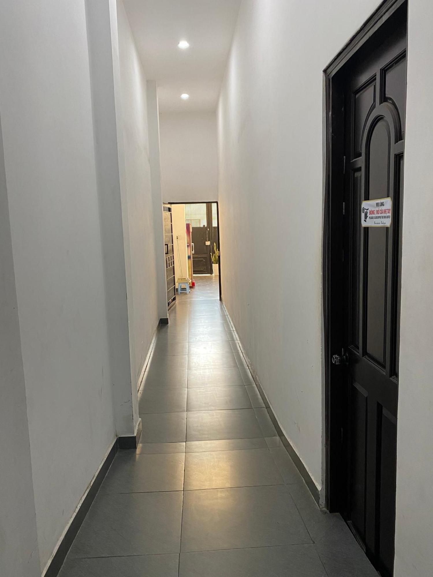 Start House Dorm Walk 5 Minutes To The Airport Leilighet Ho Chi Minh-byen Eksteriør bilde